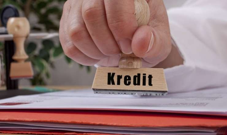 Deputatdan kreditlərlə bağlı vacib AÇIQLAMA: Faiz “tələsinə” son qoyulur?.. - FOTO