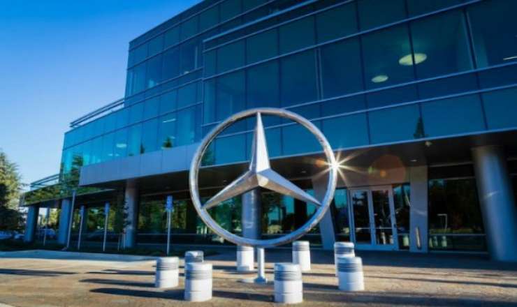 “Mercedes” səhvini etiraf etdi: Fiziki düymələr geri qayıdır 