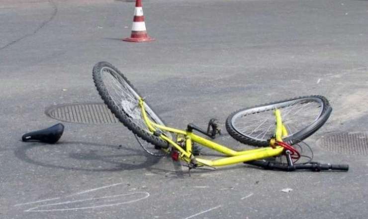 Traktorla 13 yaşlı velosipedçini vurub öldürdü 