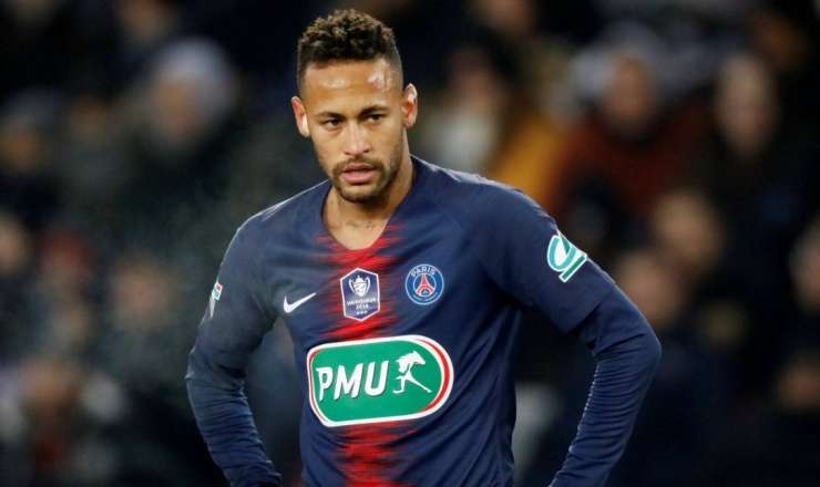 Neymar əməliyyat olundu 