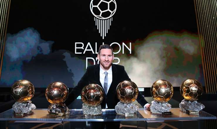Lionel Messi 17-ci dəfə “Qızıl top”a namizəd oldu 