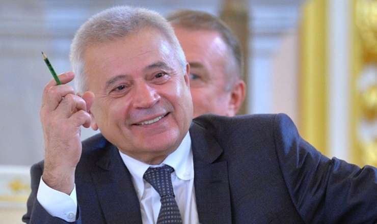 Vahid Ələkbərov Rusiyanın ən varlı üçüncü adamı oldu 