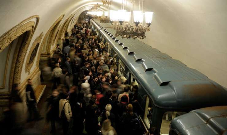 Bakı metrosu iflic oldu  - FOTO