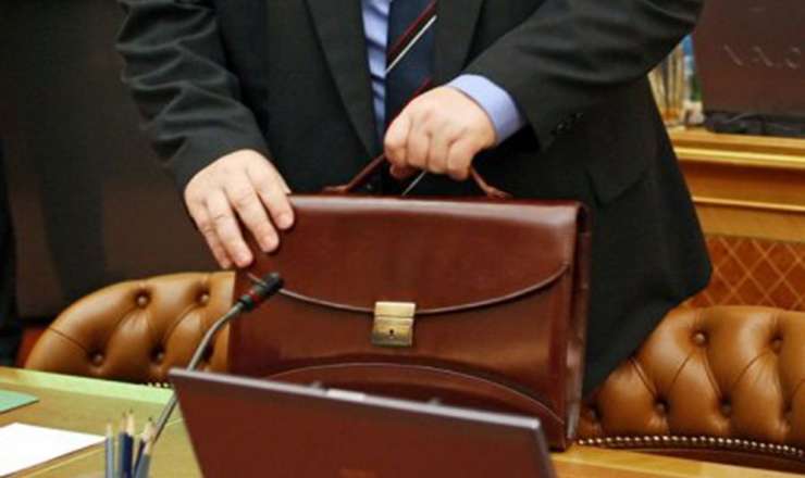 Qalmaqalla işdən çıxarılan məmurun yerinə YENİ TƏYİNAT - FOTO 