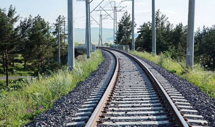 Azərbaycan Ermənistanla sərhəddə dəmiryolu tikintisinə başladı – FOTO – VİDEO 