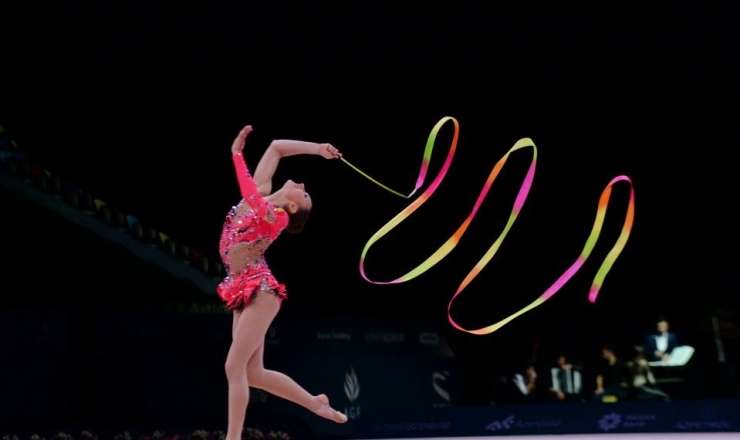 Gimnastlarımız Almaniyada qızıl medal qazandılar 