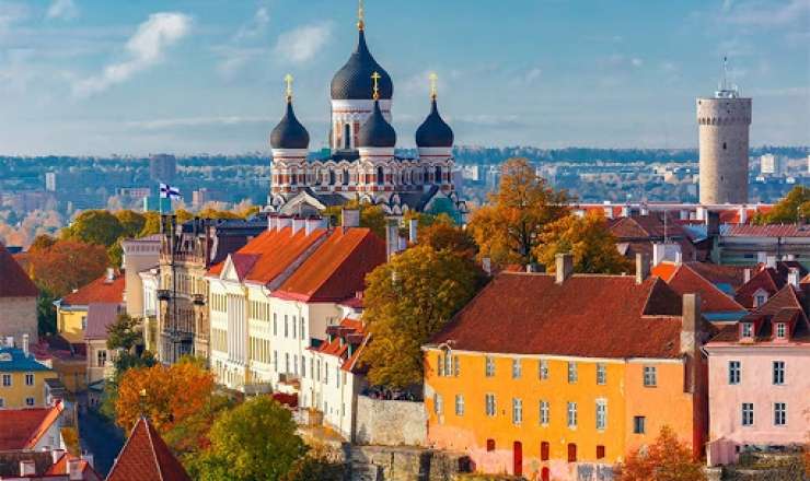 Estoniya Rusiya ilə sərhəddə bunkerlər tikir 