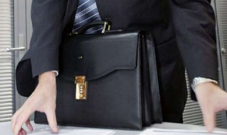 Qalmaqal: Yeddi professor kənarlaşdırıldı - VİDEO 