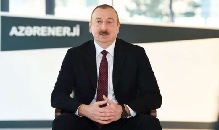 “Ancaq yırtıcı rəhbərləri üçün villalar tikmişdilər” 