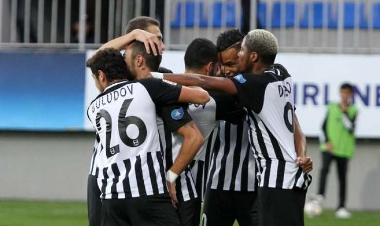 "Neftçi" onu istefaya göndərdi... 