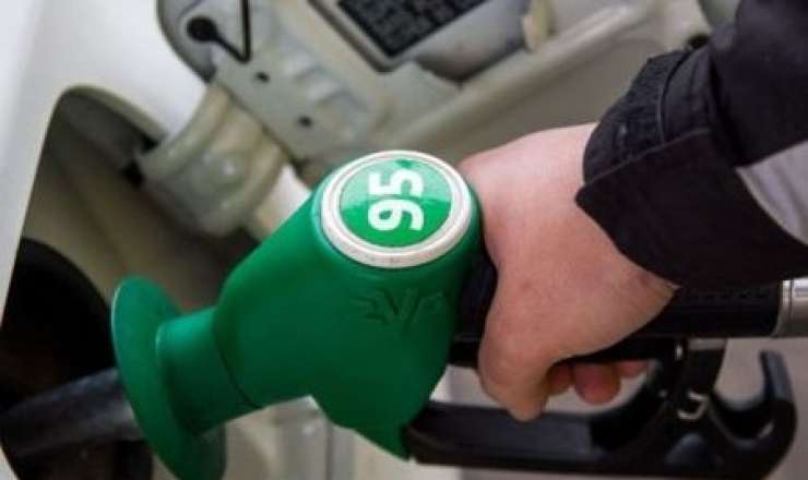 Azərbaycanda Aİ-95 benzini istehsal olunmayacaq 