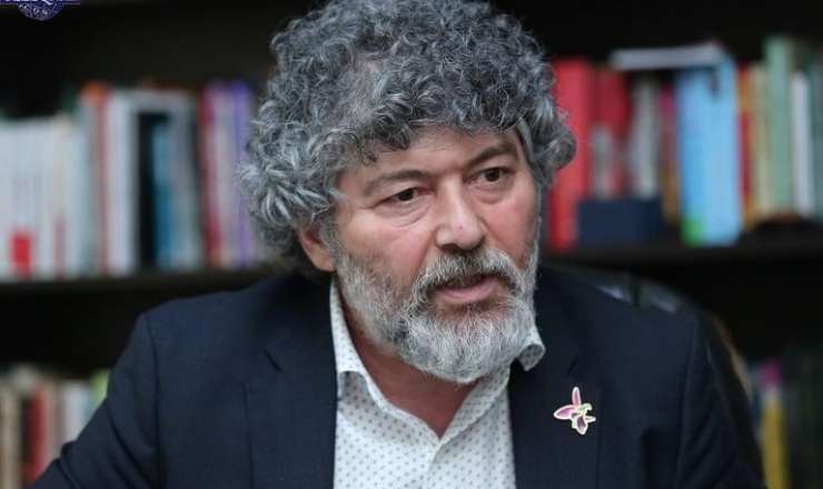 Nazirlikdən kitab qadağası – Tanınmış naşirdən sərt reaksiya 