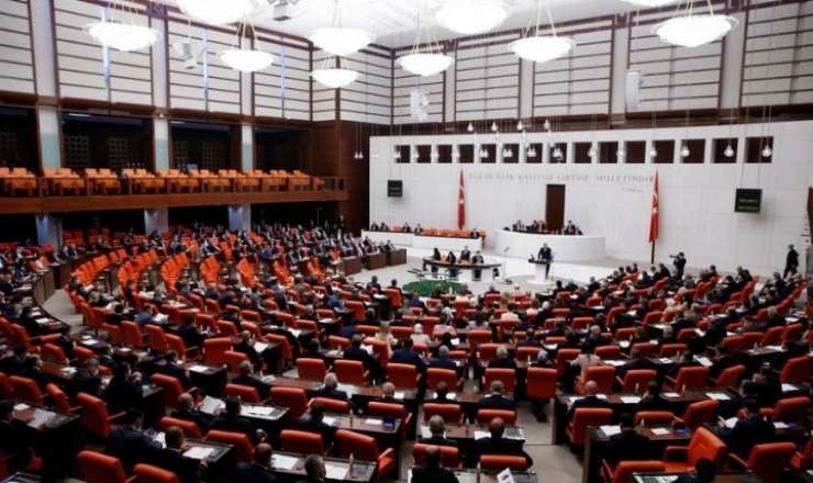 Türkiyə parlamentində İranla bağlı İCLAS 