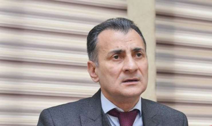 “Sosial şəbəkədə haqqımda yazılanların hamısını oxuyuram" - Mirşahin - VİDEO