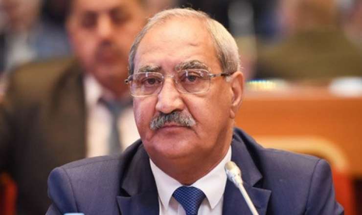 Baş nazirə etiraz edib, vəzifədən istefa vermişdi... - Dosye 