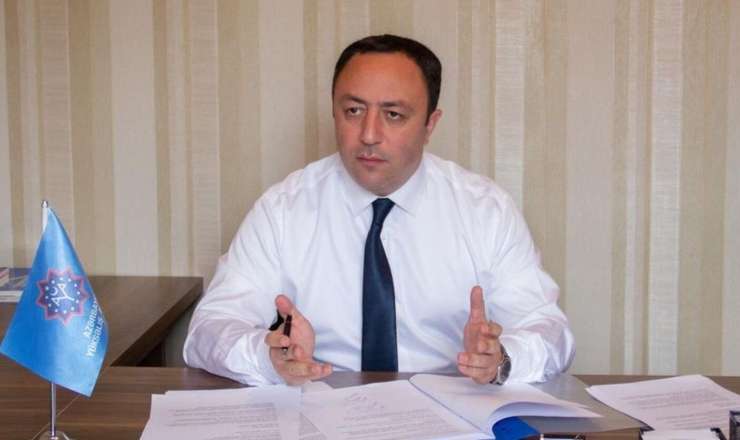  İllərlə münasibətim olan adamlar gəlib üzümə dururlar - Anar Əsədli 