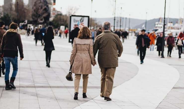 İş axtaran 50 yaşdan yuxarı şəxslərə şad xəbər: məhdudiyyət aradan qalxır? 