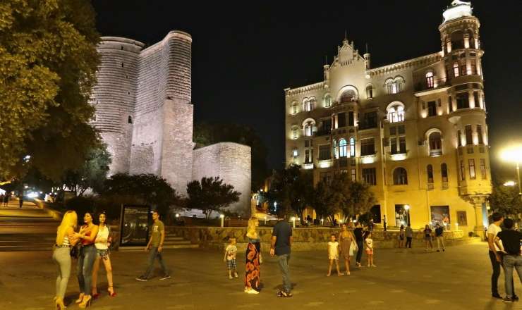 "Çelsi"dən Bakı paylaşımı - VİDEO 