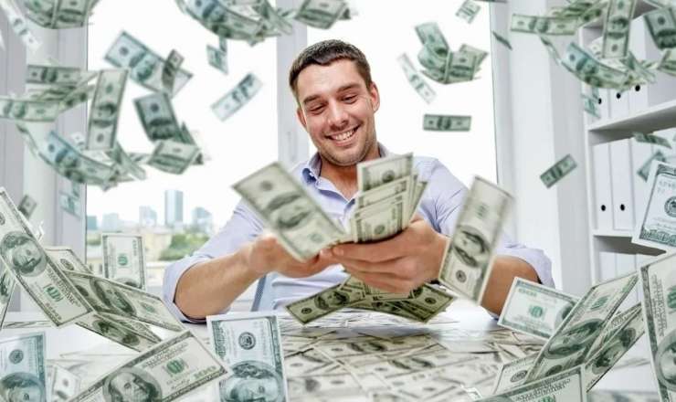 Dünyanın ən varlı 65-ci adamı azərbaycanlıdır 