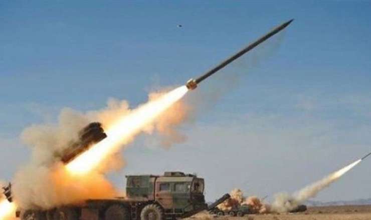 ABŞ-ın 25 gün vurduğu, batıra bilmədiyi gəmiyə İran 4 raketlə hücum etdi 