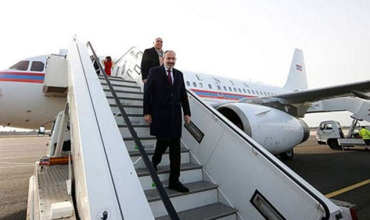 Paşinyan bu gün Peterburqa gedir 