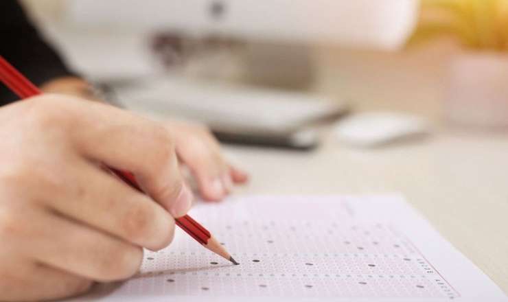 Buraxılış imtahanında iştirak edəcək doqquzuncuların  nəzərinə