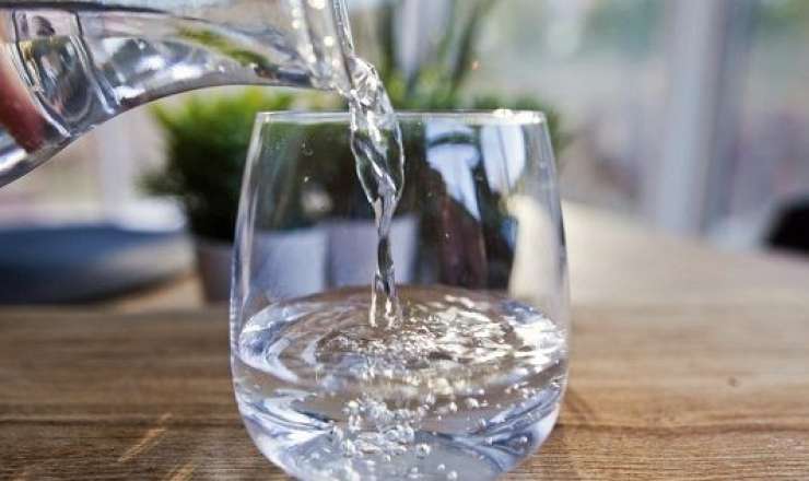 Hər gün nə qədər su içmək lazımdır? 