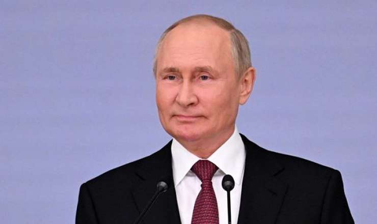 Putin Mehriban Əliyevanı təbrik etdi 
