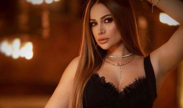 Nigar Camal əməliyyat olundu,  konserti təxirə salındı