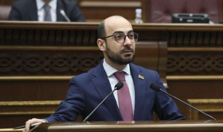 İrəvan sülh sazişini imzalamaq üçün Bakıya çağırış etdi 