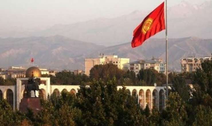 Qırğız diplomatlar İrandan Azərbaycana təxliyə edildi 
