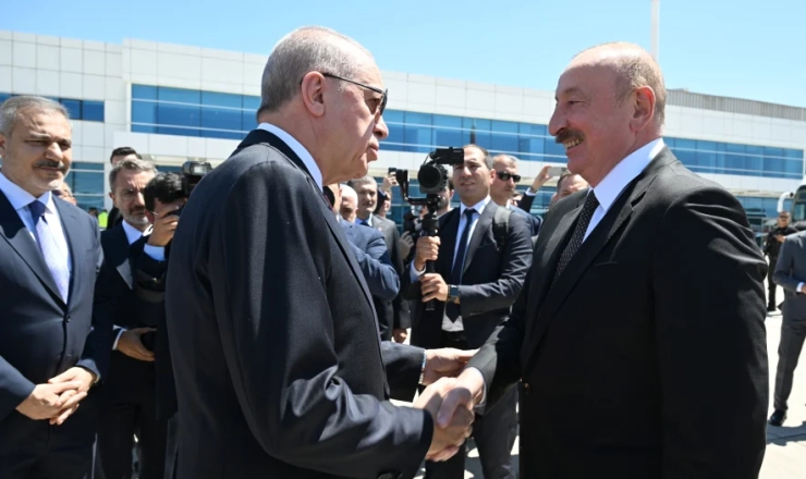 Ərdoğan Əliyevi belə qarşıladı - FOTO