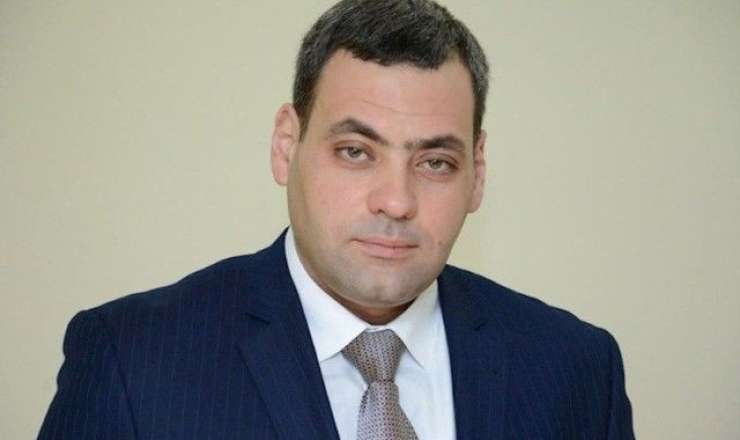 Bəylər Eyyubovu əvəz edən Fərid Əsgərovla bağlı maraqlı faktlar -  Rafael Ağayevin anası üçün...