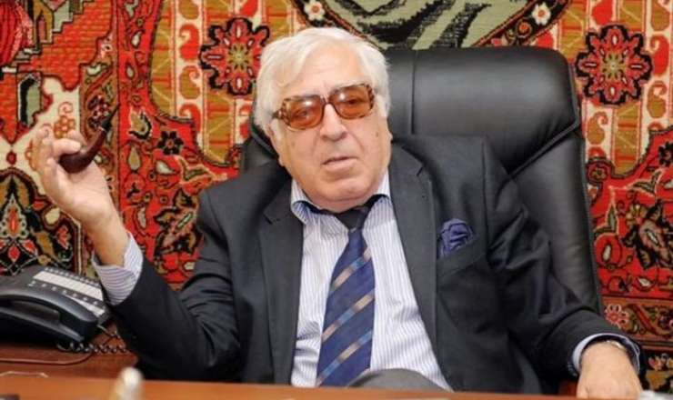 Anar Rusiyaya cavab yazdı - Əyri güzgüdə 