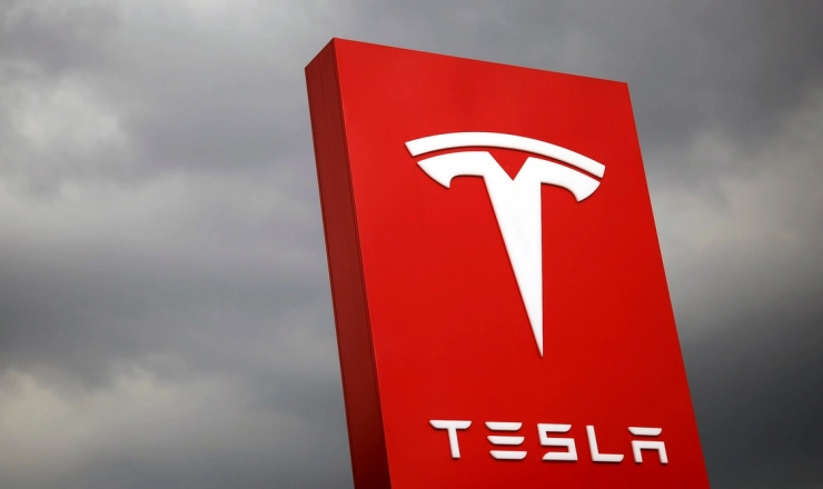 "Tesla"nın 500 milyardlıq süni intellekt layihəsi ləğv olundu 