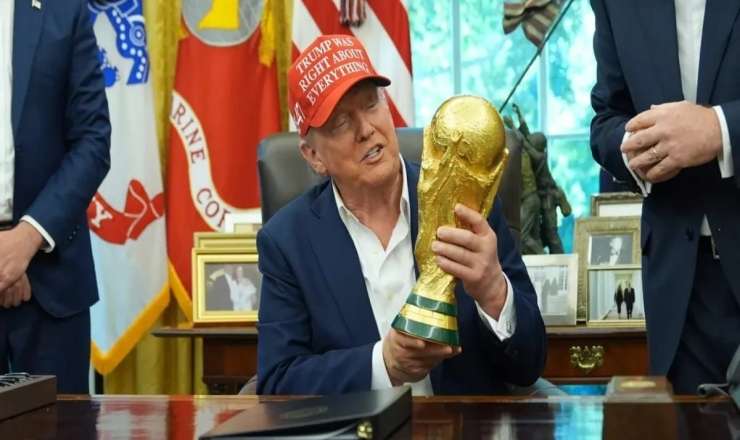 Tramp Putini futbol üzrə dünya çempionatına dəvət edə bilər 