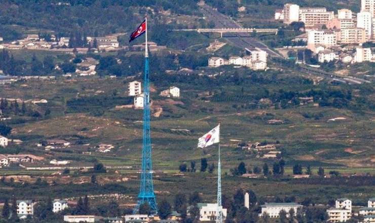 Şimali və Cənubi Koreya sərhədində ATIŞMA  