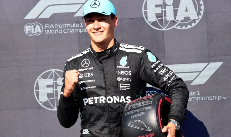 "Formula 1" pilotunun səhhətində problem yarandı - Sabah yarışa çıxmalıdı 