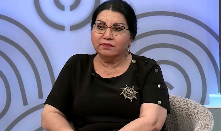 Məşhur vəkil canlı efirdə Toliklə "qırğına çıxdı", mikrafon bağlandı - VİDEO 