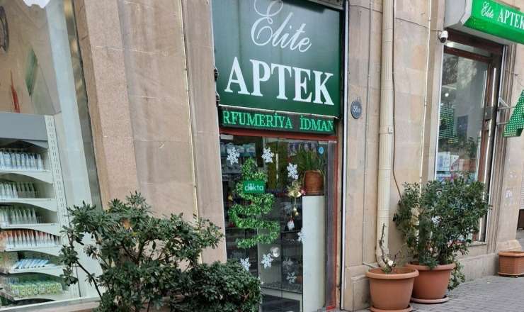 "Elit Aptek"də özbaşınalıq -  Kartla ödəyənlərə endirim edilmir