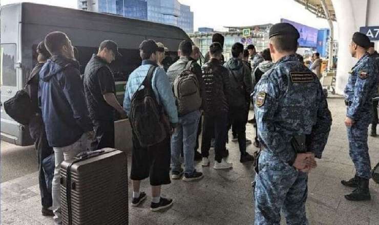 Bu miqrantlar Rusiyadan qovulacaq 