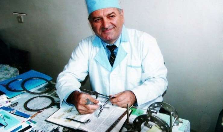 Azərbaycanda daha bir tanınmış həkim   vəfat etdi