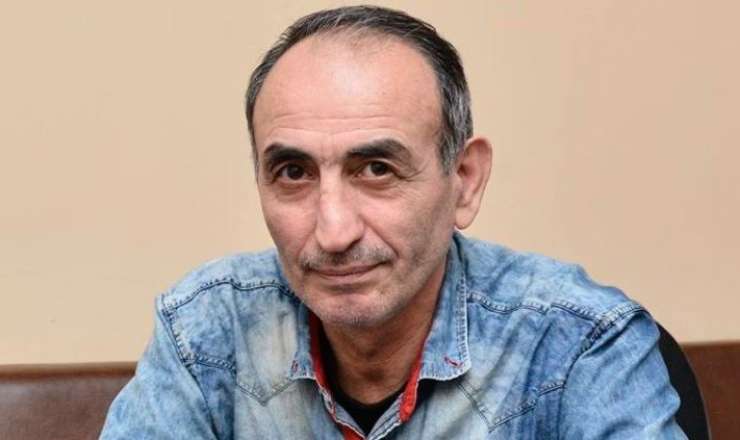 Tanınmış yazıçının keçmiş xanımı aldadıldı - Notarius rəisi və qardaşı oğlundan görünməmiş dələduzluq 