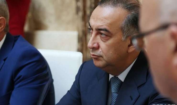 Keçmiş məmura bağlı olduğu deyilən şirkətə 800 min manatlıq SİFARİŞ 