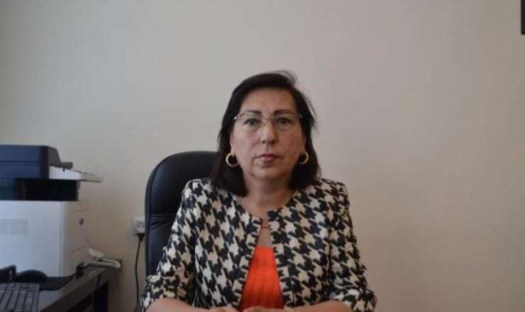 İşdən çıxarılan direktor Təhsil İdarəsini məhkəməyə verib 