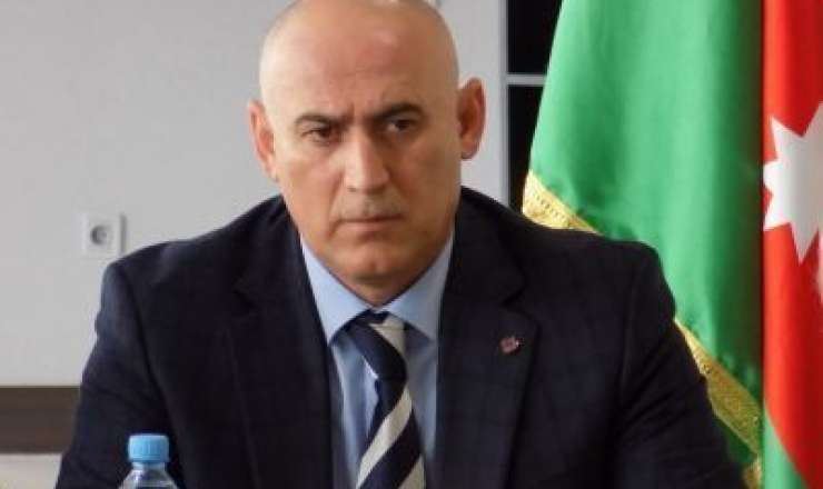 “Faciədir! Bu rəzil durumdan necə çıxaq?..” 