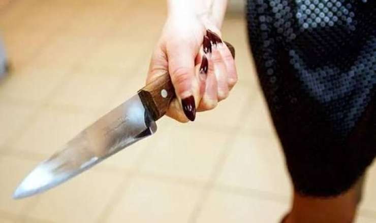 Bakıda qadın atası ilə birləşib ərini öldürdü 