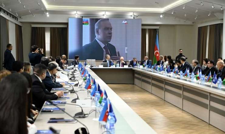 Bir milyardlıq laboratoriya – Bizdə elm niyə dəbdə deyil? - VİDEO 