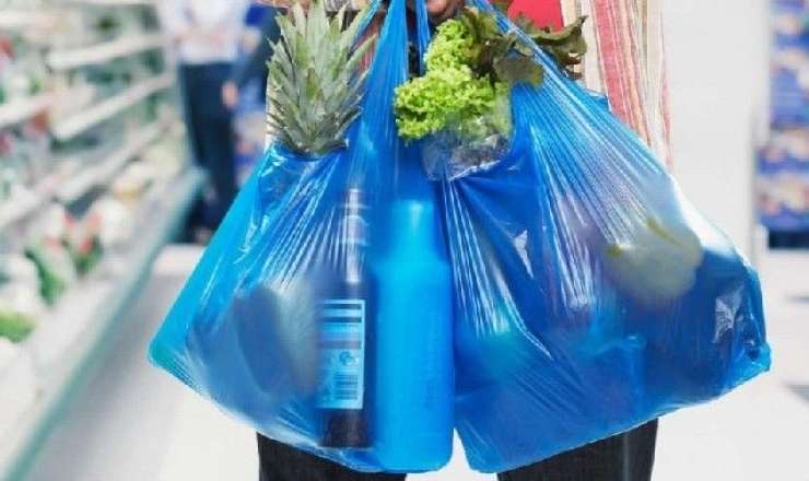 Marketlərdə polietilen torbalar bahalaşdı - SƏBƏB 