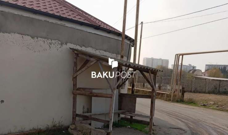 “Qurd dərəsi”nin quş damına bənzəyən dayanacaqları... - ŞİKAYƏT+ FOTO 